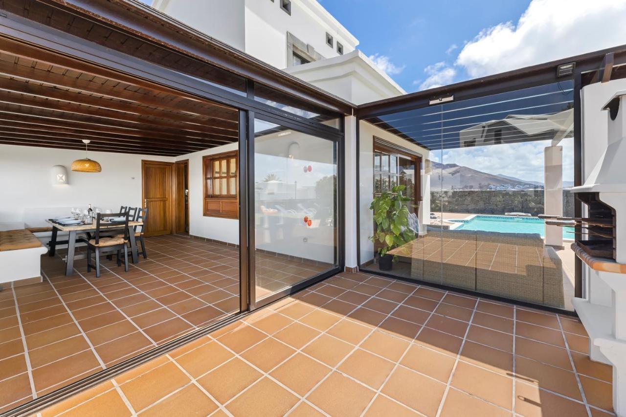 Villa Alana - Vacaciones Y Relax Playa Blanca  Exterior photo